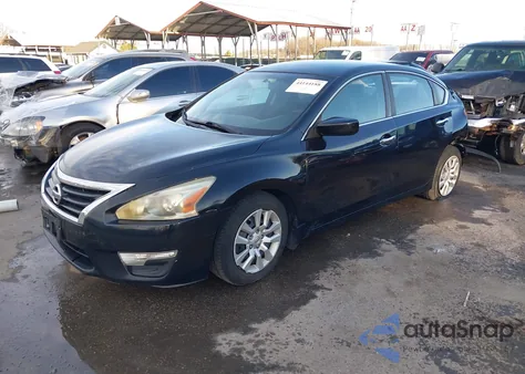 2014 Nissan Altima 2.5 S z USA, uszkodzony, nr VIN 1N4AL3AP3EC185472